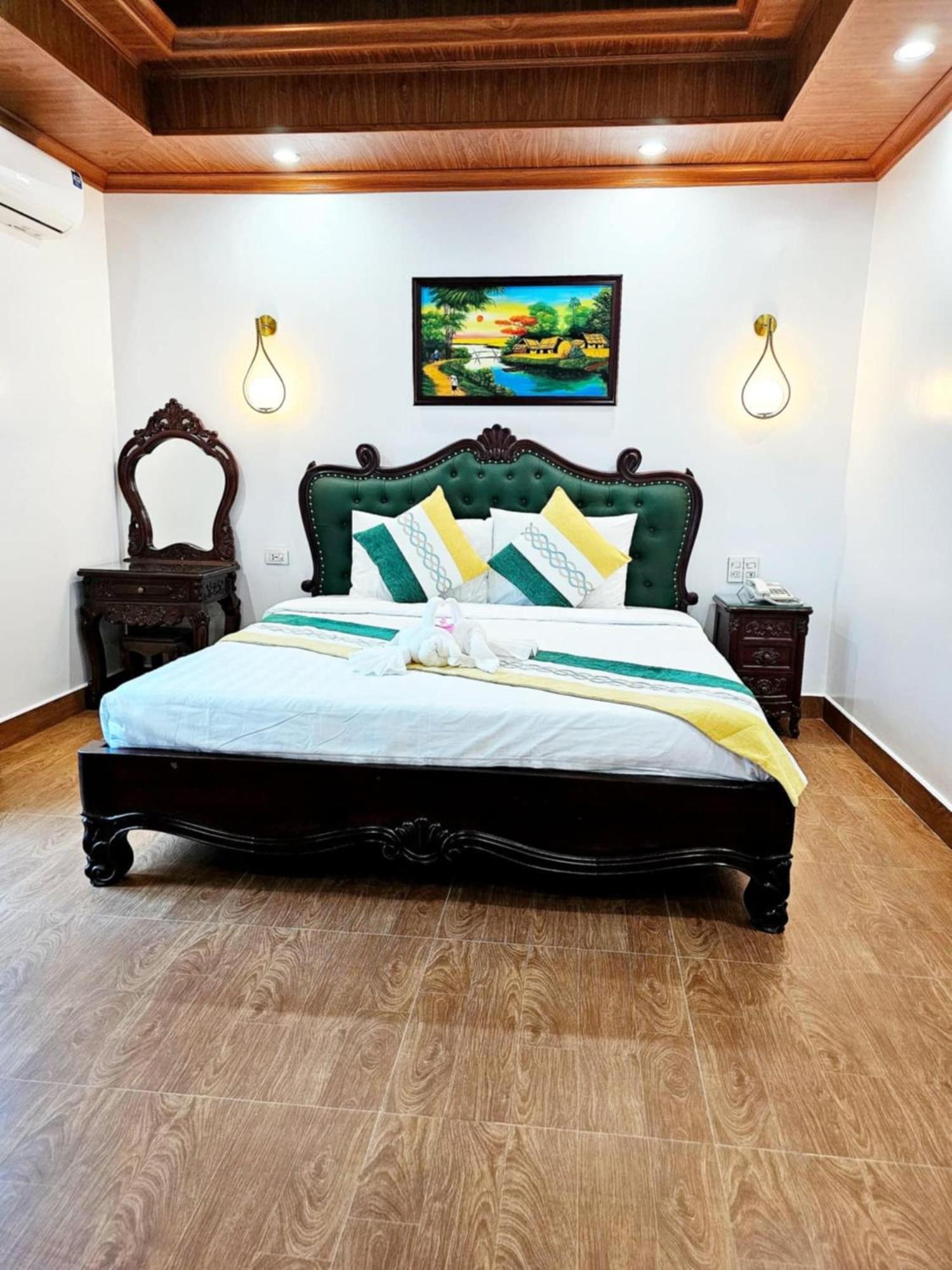 Sky Hotel Vang Vieng Bagian luar foto