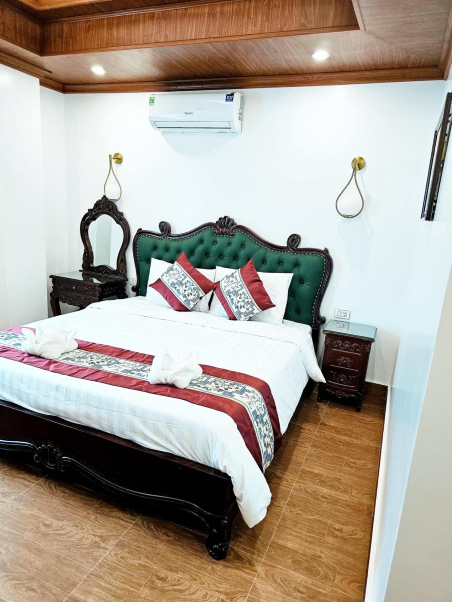 Sky Hotel Vang Vieng Bagian luar foto